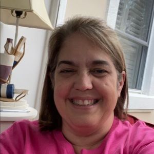 Meet your Posher, Lori